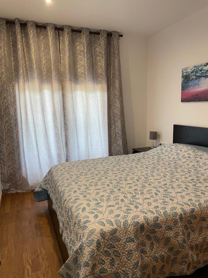 Appartamento Precioso cálido apartamento en Sort con terraza Esterno foto