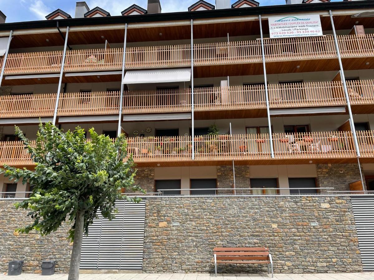 Appartamento Precioso cálido apartamento en Sort con terraza Esterno foto